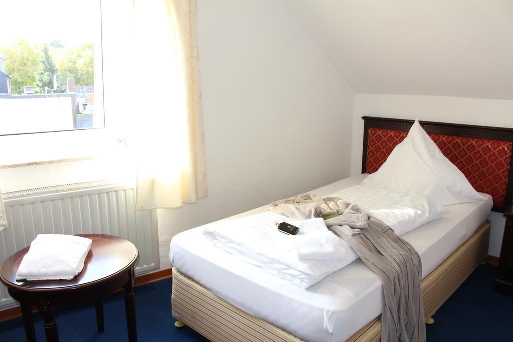 Hotel-Restaurant Heute Frechen Room photo
